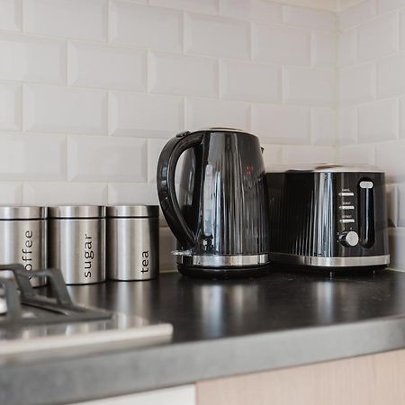 ロンドンModern Cosy Corner Flat 3 Bed And Loft Sleep 7 Peopleアパートメント エクステリア 写真