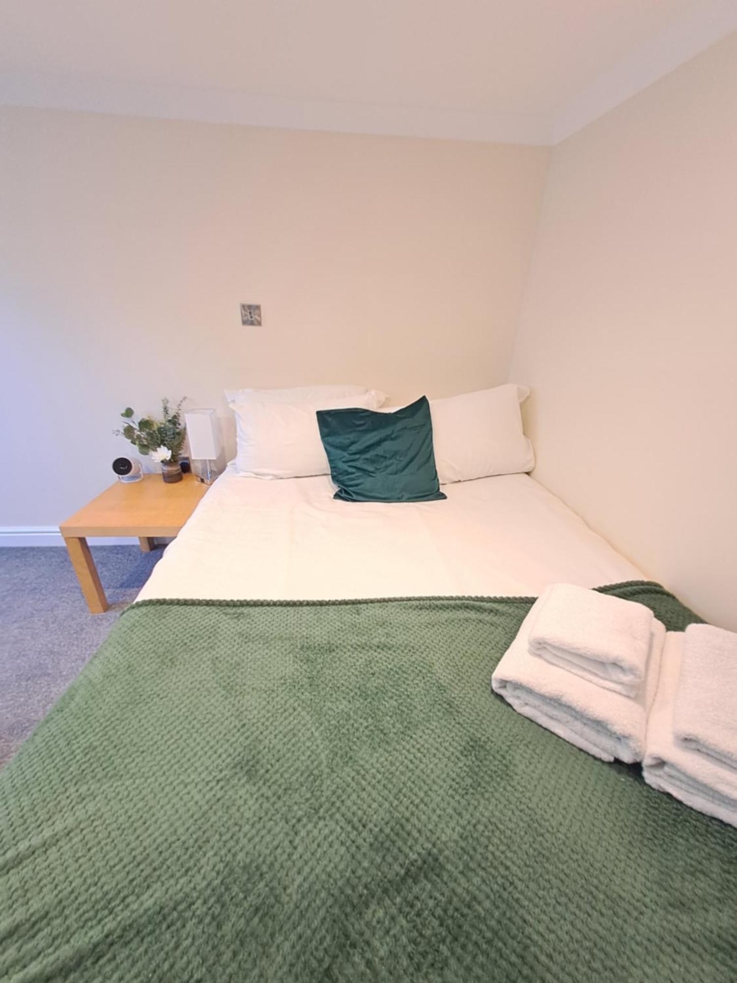 ロンドンModern Cosy Corner Flat 3 Bed And Loft Sleep 7 Peopleアパートメント エクステリア 写真